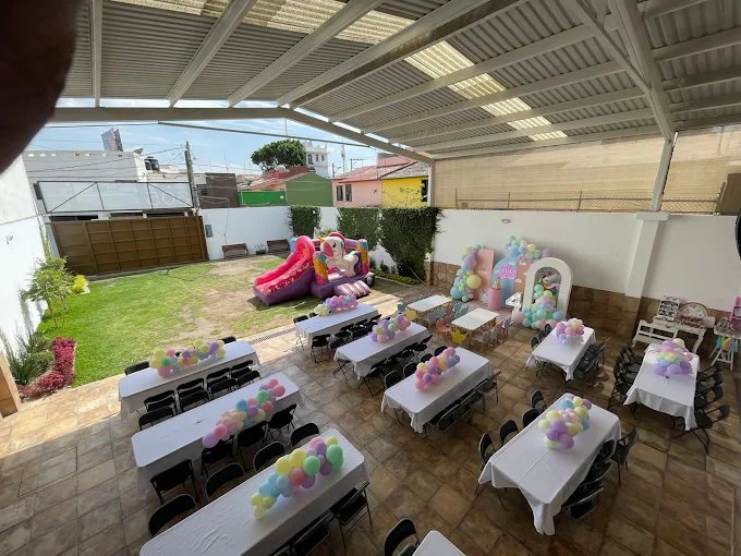 Fiesta infantil en 305 con inflable